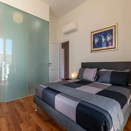 Trastevere Luxury Apartment With Terrace Rome Exterior photo